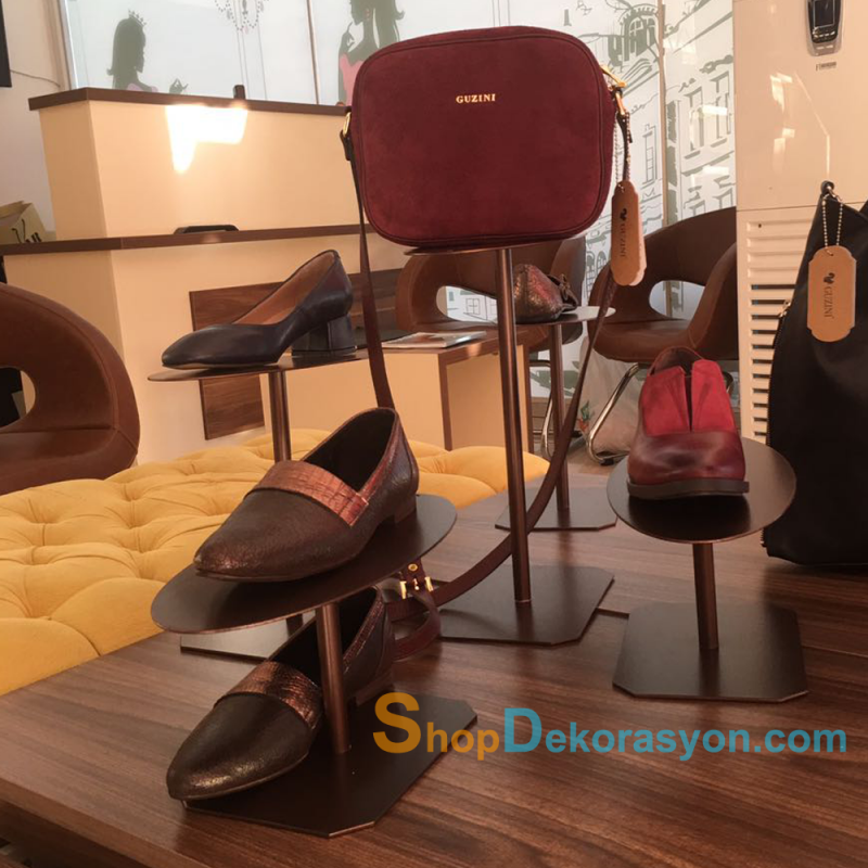 Üçlü Ayakkabı Rafı